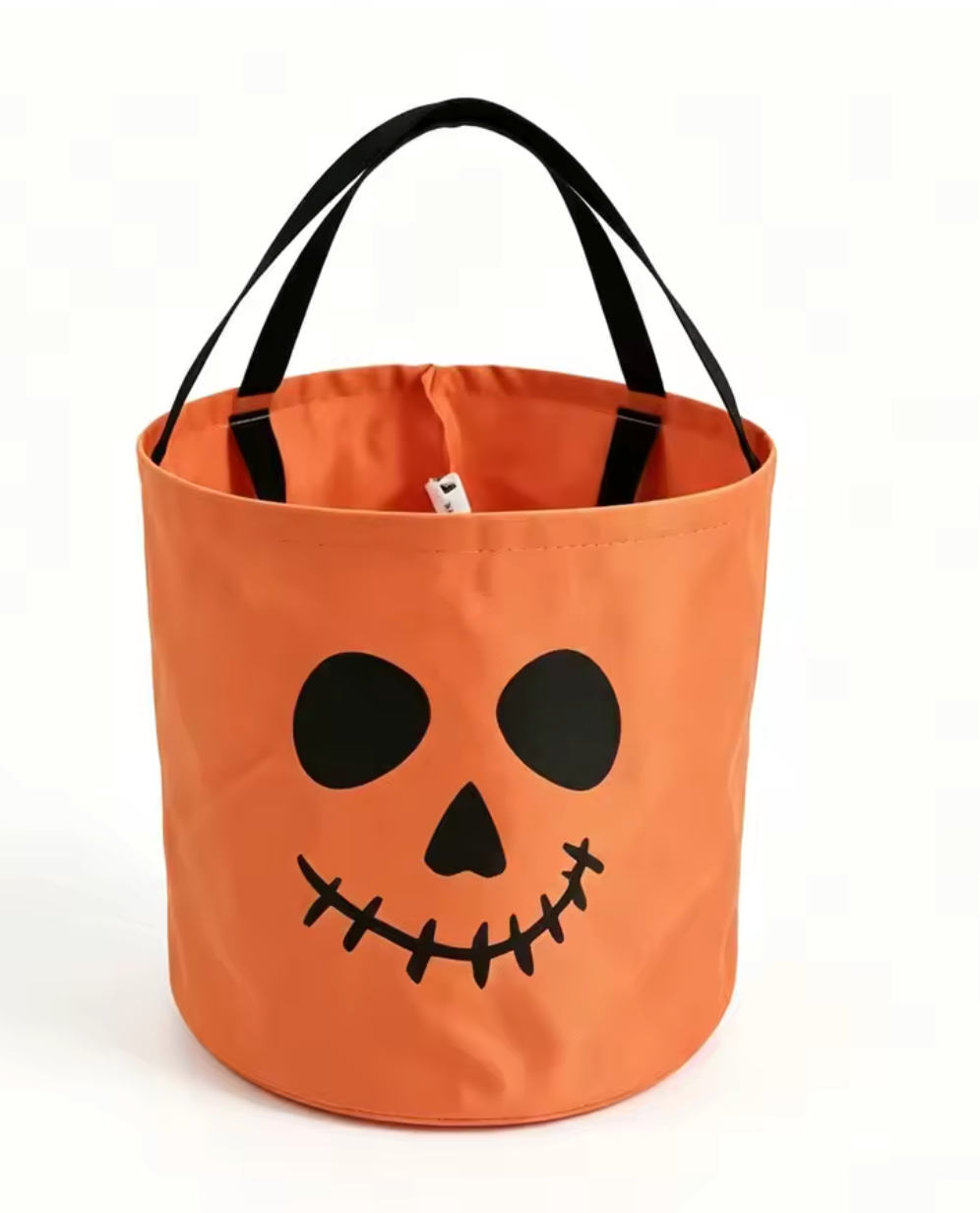 Light-Up Trick-or-Treat Bags